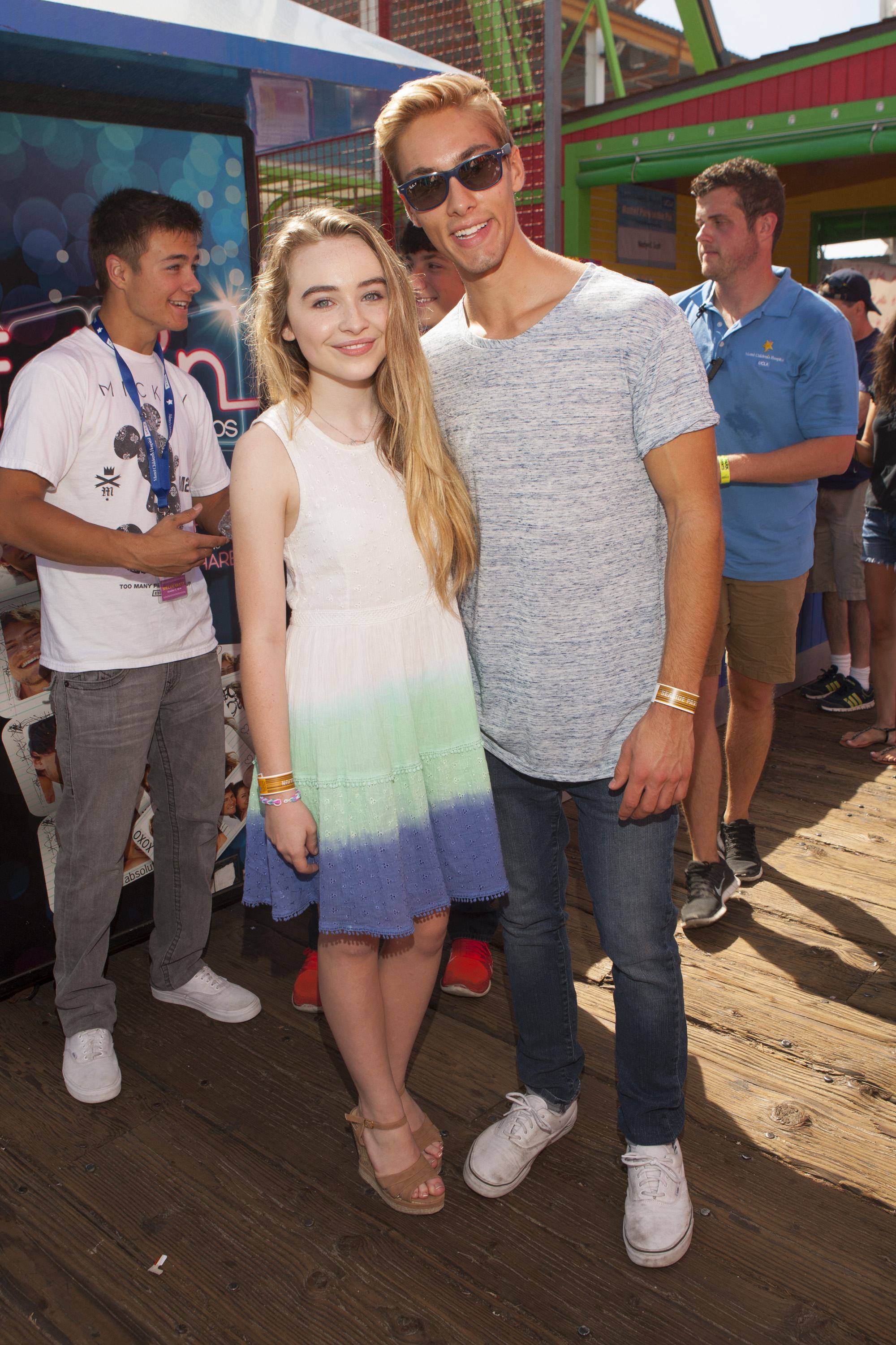 party-pier_026.jpg party-pier_026.jpg