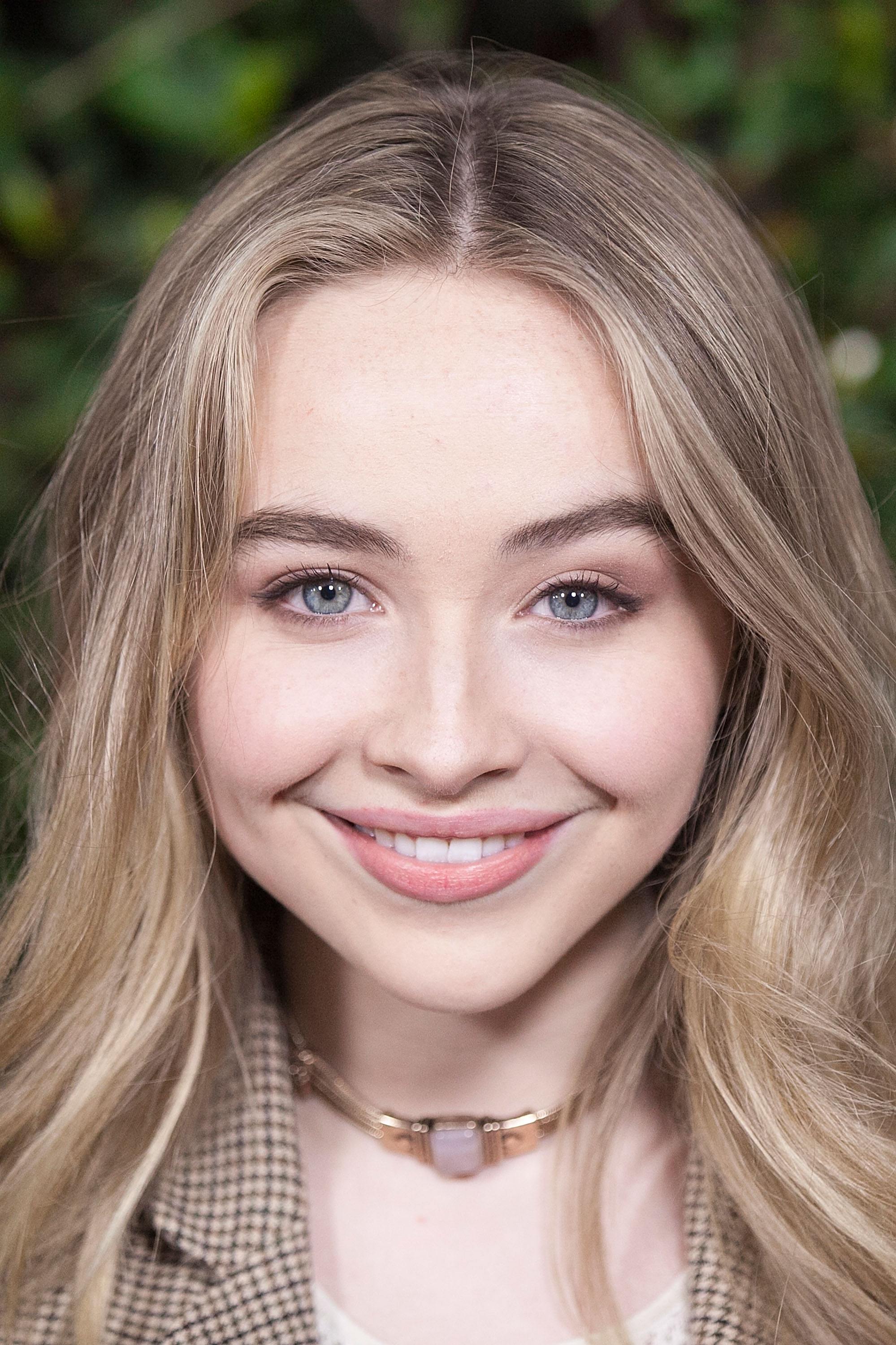 dhd-pre_0003.jpg dhd-pre_0003.jpg