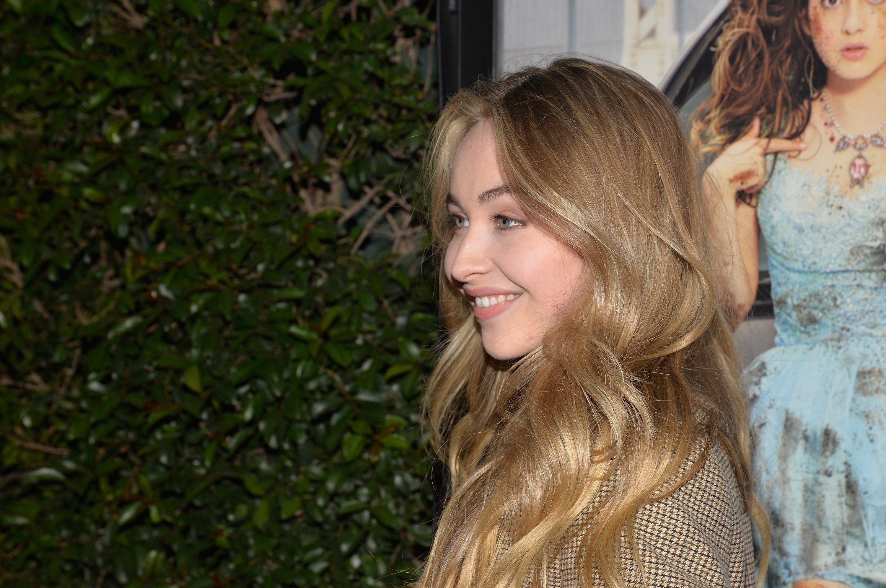 dhd-pre_0016.jpg dhd-pre_0016.jpg