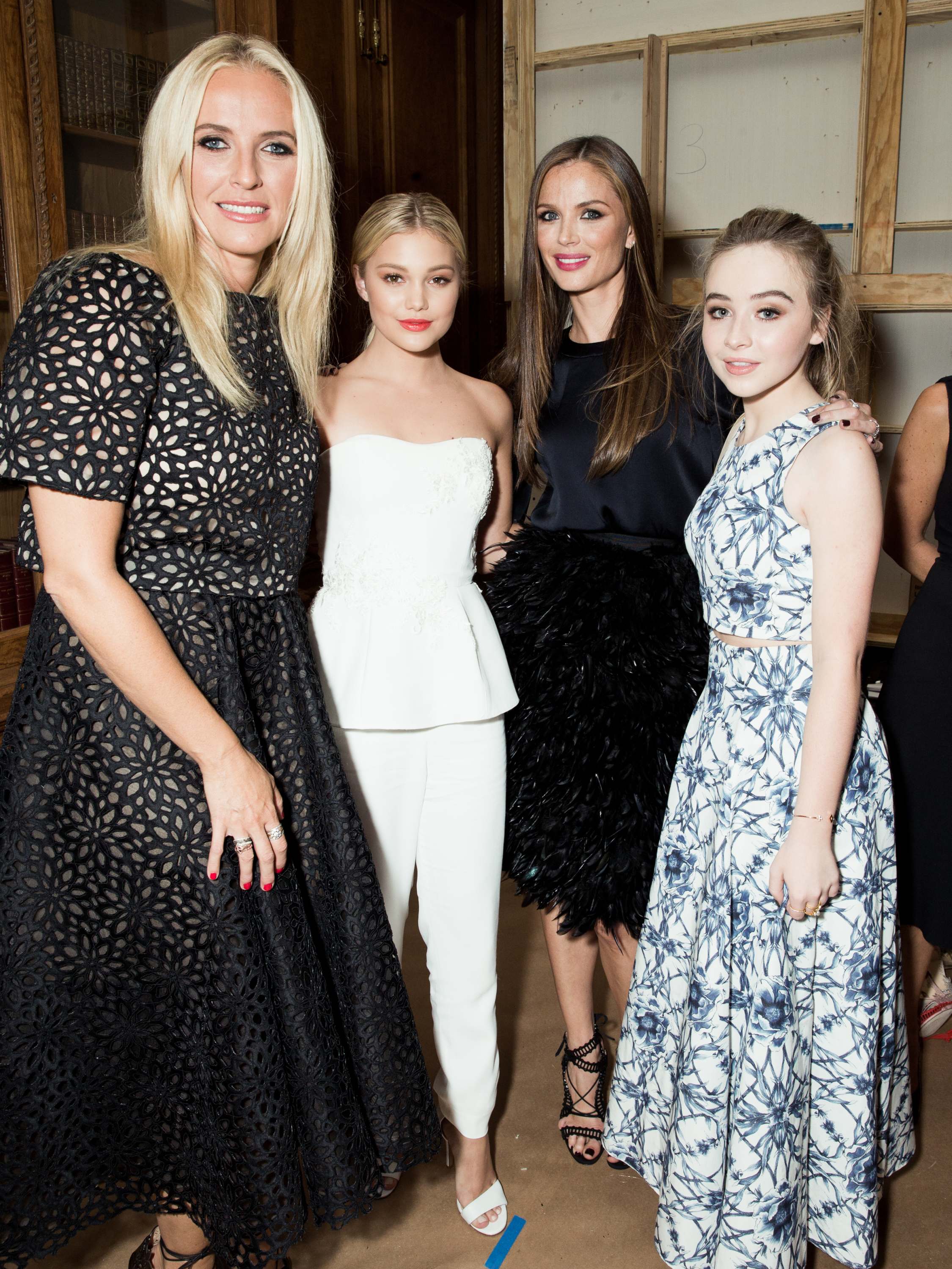 15nyfw-marchesa_040.jpg 15nyfw-marchesa_040.jpg