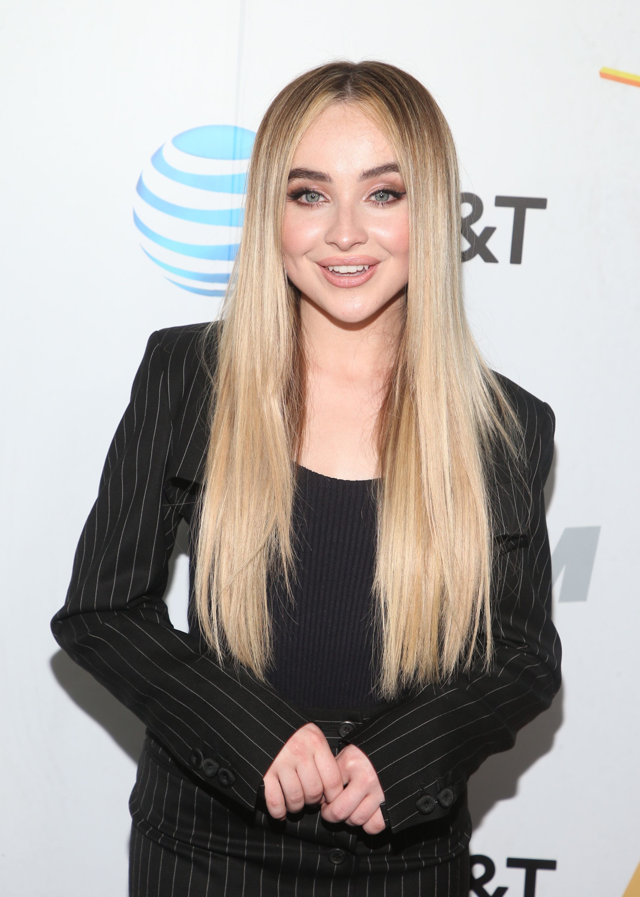 18wt-carpet_033.jpg 18wt-carpet_033.jpg