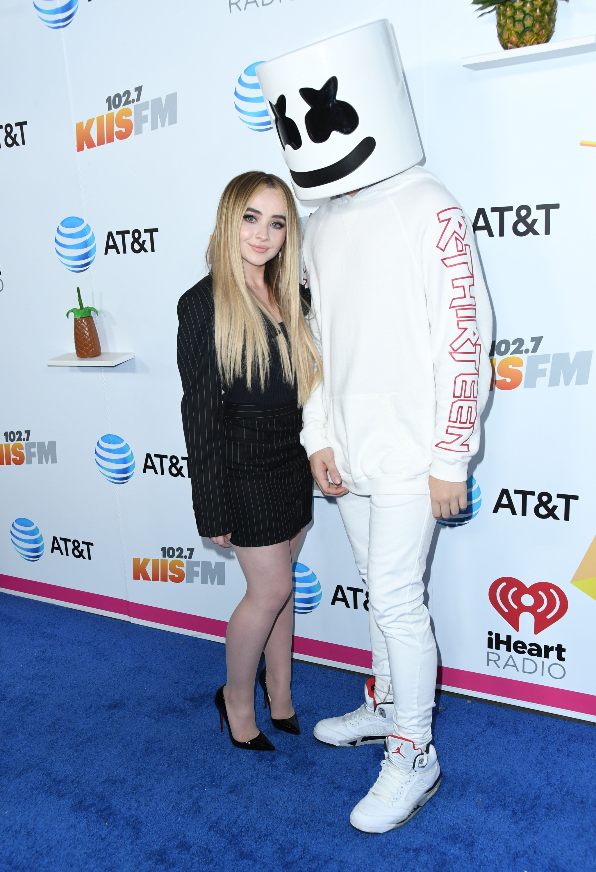 18wt-carpet_100.jpg 18wt-carpet_100.jpg