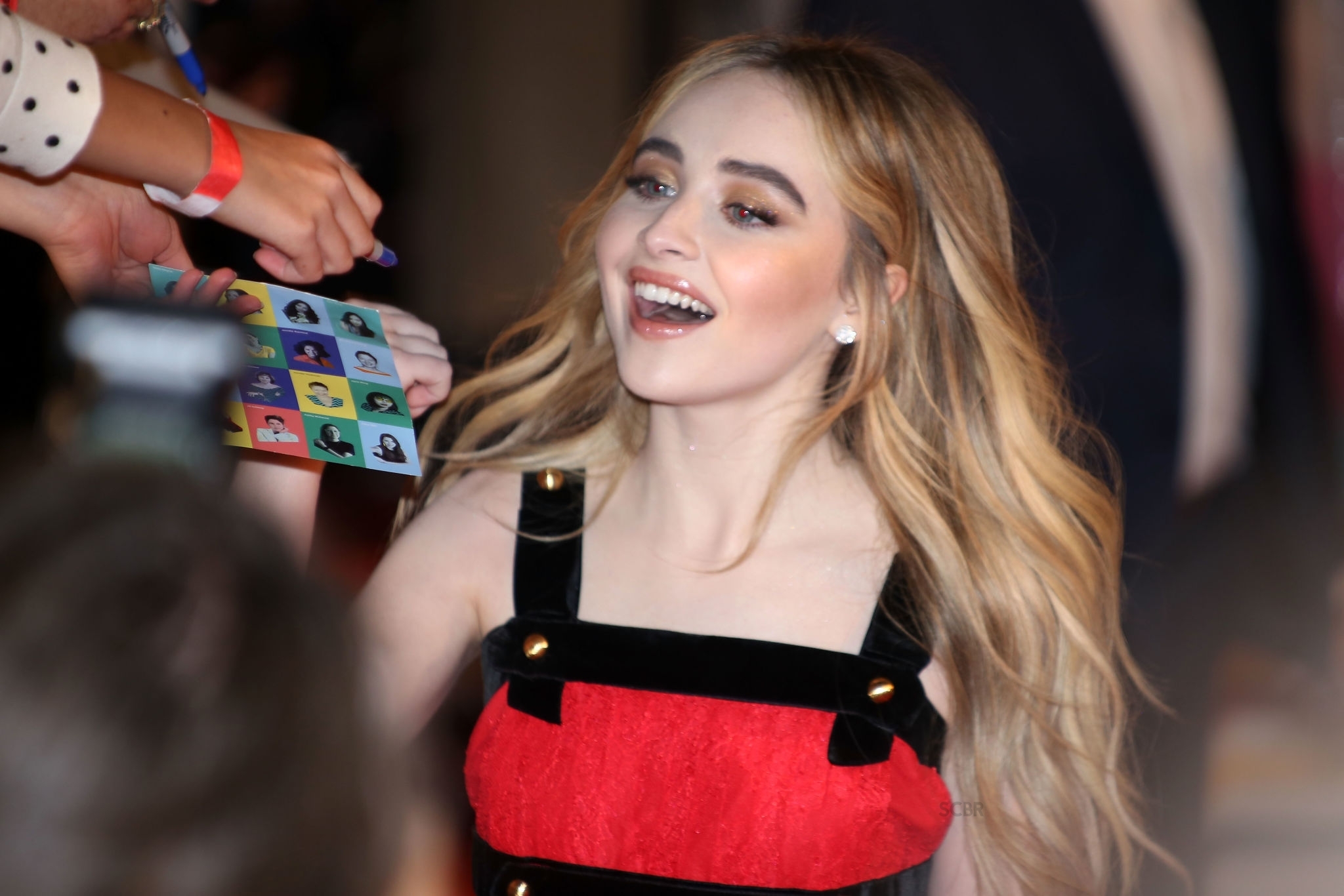 tug-tiff-carpet_076.jpg tug-tiff-carpet_076.jpg