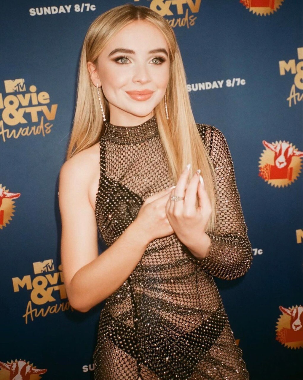 20mtv-mtva-show_003.jpg 20mtv-mtva-show_003.jpg