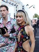 22vmas-carpet_146.jpg