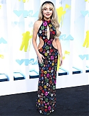 22vmas-carpet_211.jpg