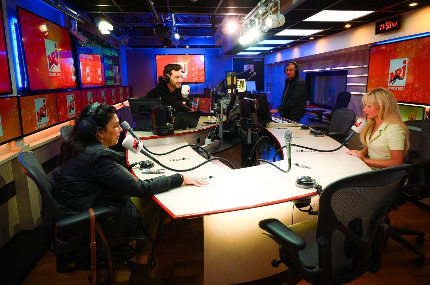 nrj-paris_036.jpg