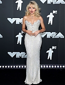 24-vmas-carpet_128.jpg