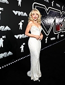 24-vmas-carpet_153.jpg