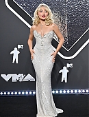Filename=24-vmas-carpet_178.jpg
Filesize=494KiB
Dimensions=2138x3000
Date added=Sep 12, 2024 24-vmas-carpet_178.jpg