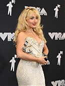 24-vmas-press_052.jpg