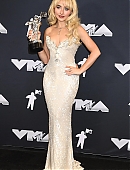 24-vmas-press_060.jpg