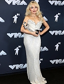 24-vmas-press_076.jpg