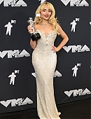 24-vmas-press_086.jpg