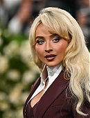 25-metgala-carpet_005.jpg