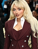 25-metgala-carpet_018.jpg