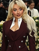 25-metgala-carpet_019.jpg