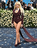 25-metgala-carpet_098.jpg