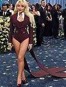25-metgala-carpet_120.jpg