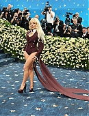 Filename=25-metgala-carpet_158.jpg
Filesize=498KiB
Dimensions=2048x1365
Date added=May 06, 2025 25-metgala-carpet_158.jpg