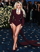 Filename=25-metgala-carpet_167.jpg
Filesize=491KiB
Dimensions=3000x2000
Date added=May 06, 2025 25-metgala-carpet_167.jpg