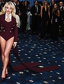 Filename=25-metgala-carpet_169.jpg
Filesize=493KiB
Dimensions=3000x2000
Date added=May 06, 2025 25-metgala-carpet_169.jpg
