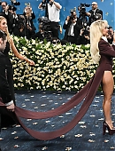 Filename=25-metgala-carpet_183.jpg
Filesize=455KiB
Dimensions=2048x1463
Date added=May 06, 2025 25-metgala-carpet_183.jpg