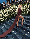 Filename=25-metgala-carpet_243.jpg
Filesize=497KiB
Dimensions=3000x2001
Date added=May 06, 2025 25-metgala-carpet_243.jpg