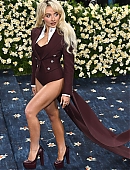 Filename=25-metgala-carpet_254.jpg
Filesize=494KiB
Dimensions=2000x3000
Date added=May 06, 2025 25-metgala-carpet_254.jpg