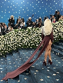 Filename=25-metgala-carpet_291.jpg
Filesize=414KiB
Dimensions=1365x2048
Date added=May 06, 2025 25-metgala-carpet_291.jpg