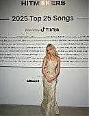 Filename=variety-hitmakers25-carpet_011.jpg
Filesize=496KiB
Dimensions=1374x2048
Date added=Dec 07, 2025 variety-hitmakers25-carpet_011.jpg