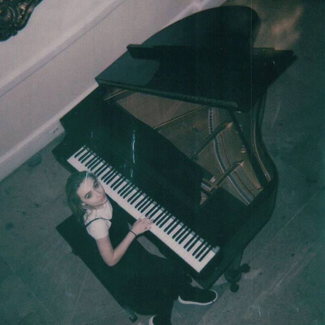 2016-single-11-20_002.jpg 2016-single-11-20_002.jpg