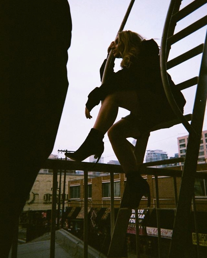 2017-single-2017-11-28.jpg 2017-single-2017-11-28.jpg