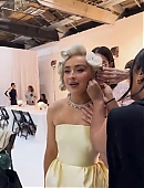 25-vogue-bts-caps_14.jpg