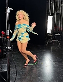 Filename=2025-snl-bts-vid_046.jpg
Filesize=373KiB
Dimensions=1080x1920
Date added=Oct 20, 2025 2025-snl-bts-vid_046.jpg