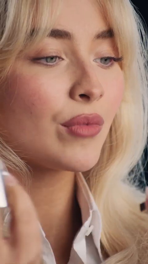 prada-lip-caps_006.jpg prada-lip-caps_006.jpg