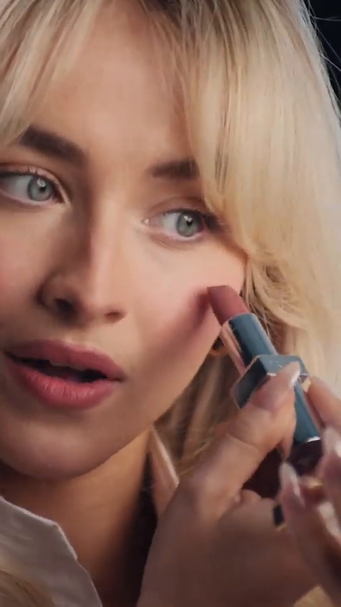 prada-lip-caps_008.jpg prada-lip-caps_008.jpg