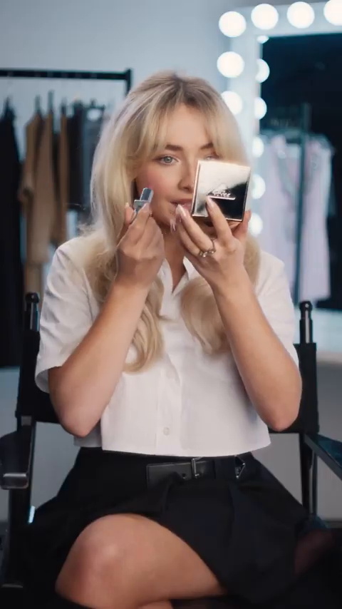 prada-lip-caps_009.jpg prada-lip-caps_009.jpg