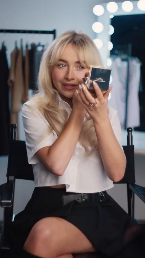 prada-lip-caps_014.jpg prada-lip-caps_014.jpg