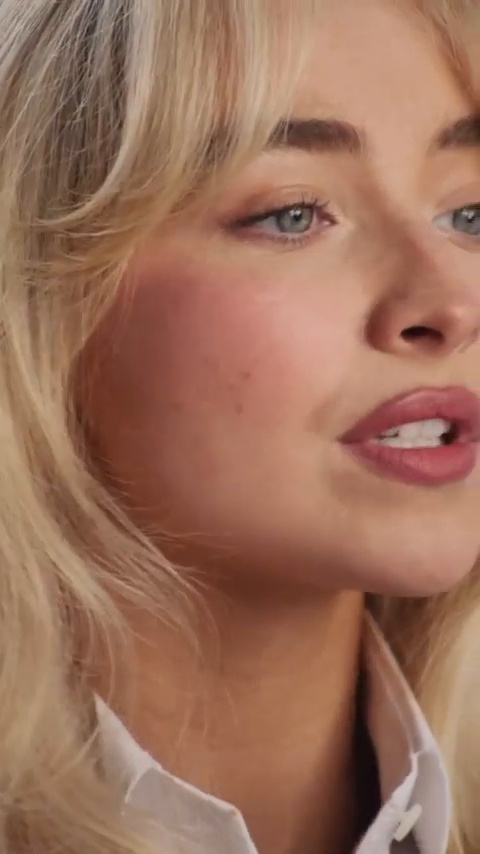 prada-lip-caps_015.jpg prada-lip-caps_015.jpg