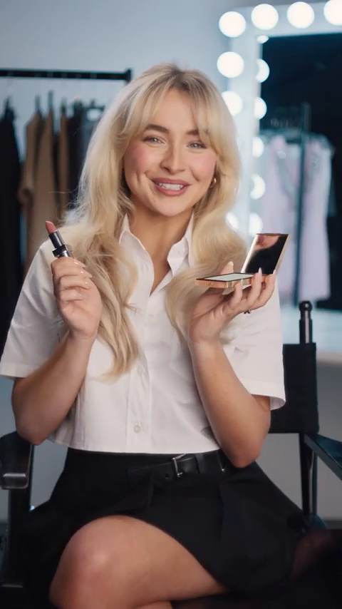 prada-lip-caps_019.jpg prada-lip-caps_019.jpg