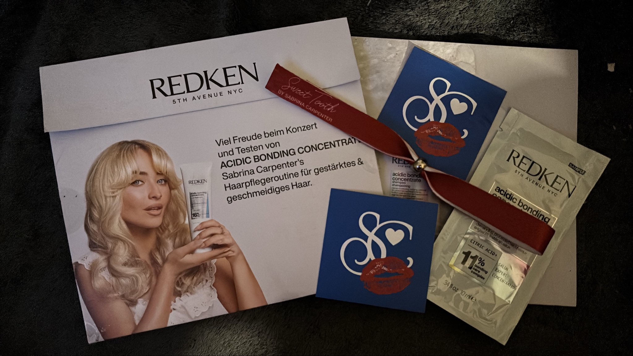 redken-samples_001.jpg redken-samples_001.jpg