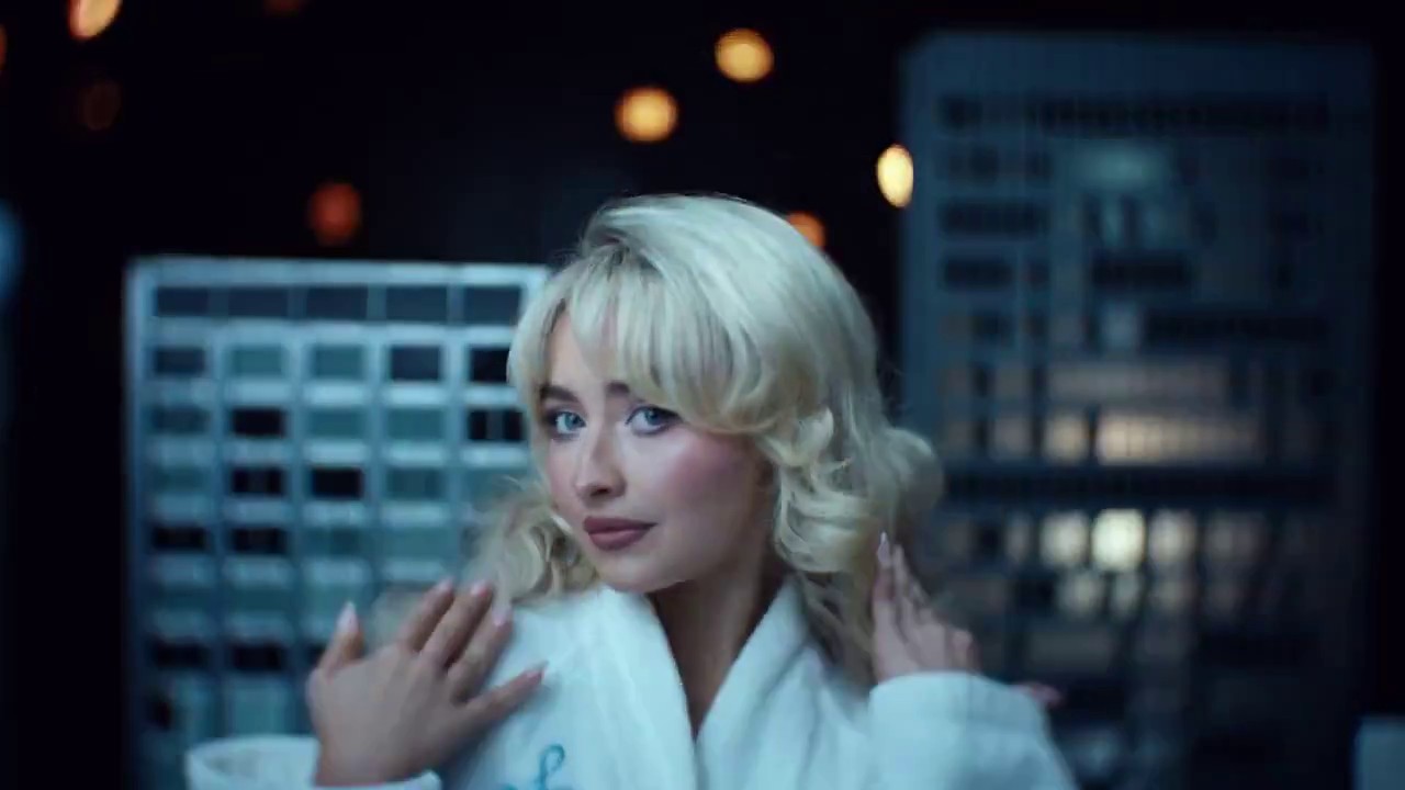 redken-leave-in-camp-vid_039.jpg redken-leave-in-camp-vid_039.jpg