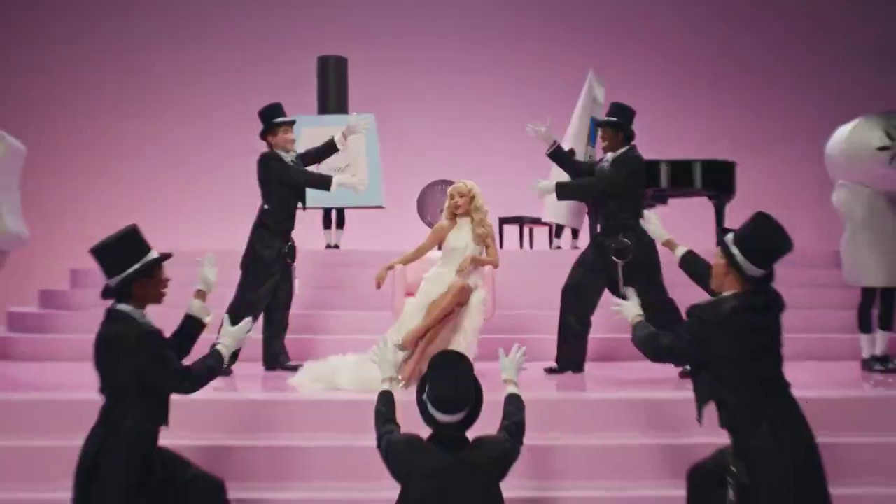 redken-leave-in-camp-vid_059.jpg redken-leave-in-camp-vid_059.jpg