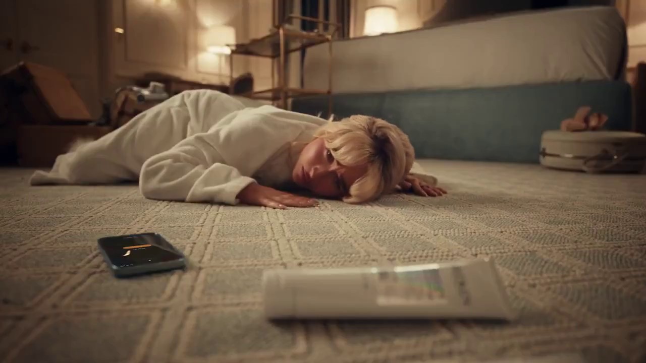 redken-leave-in-camp-vid_063.jpg redken-leave-in-camp-vid_063.jpg