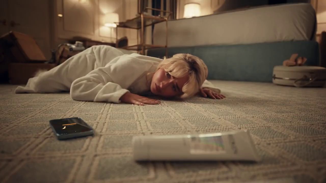 redken-leave-in-camp-vid_064.jpg redken-leave-in-camp-vid_064.jpg