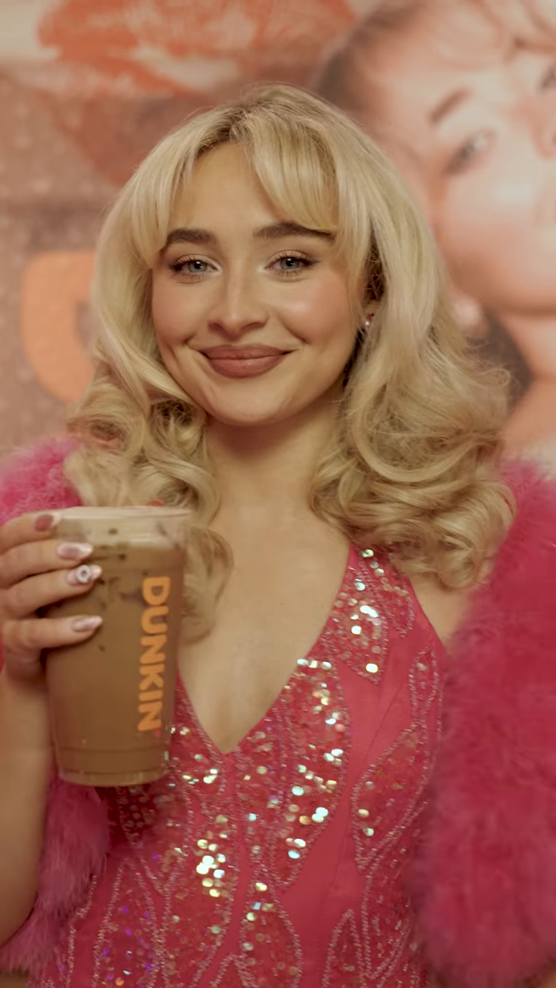 dunkin-ess-about-time-caps_007.jpg dunkin-ess-about-time-caps_007.jpg