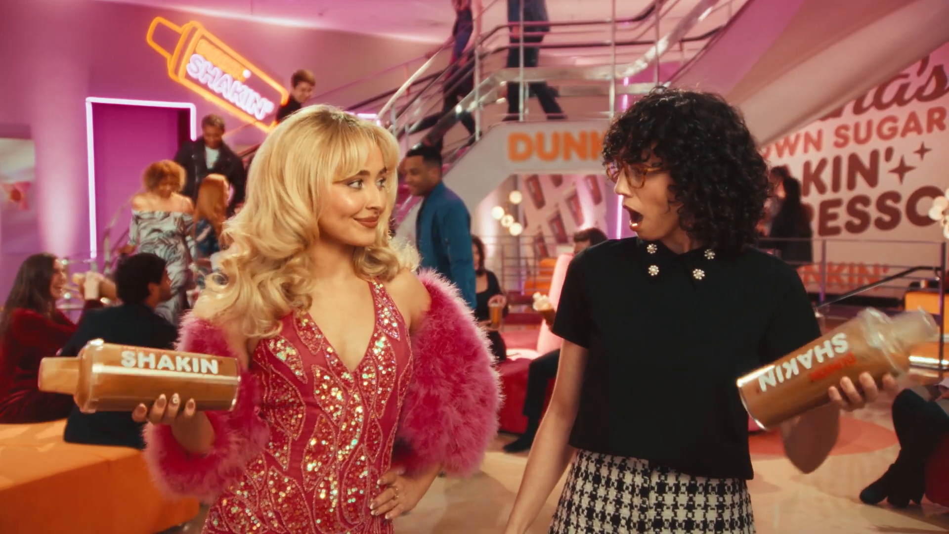 sc-dunkin-vid-caps_003.jpg sc-dunkin-vid-caps_003.jpg