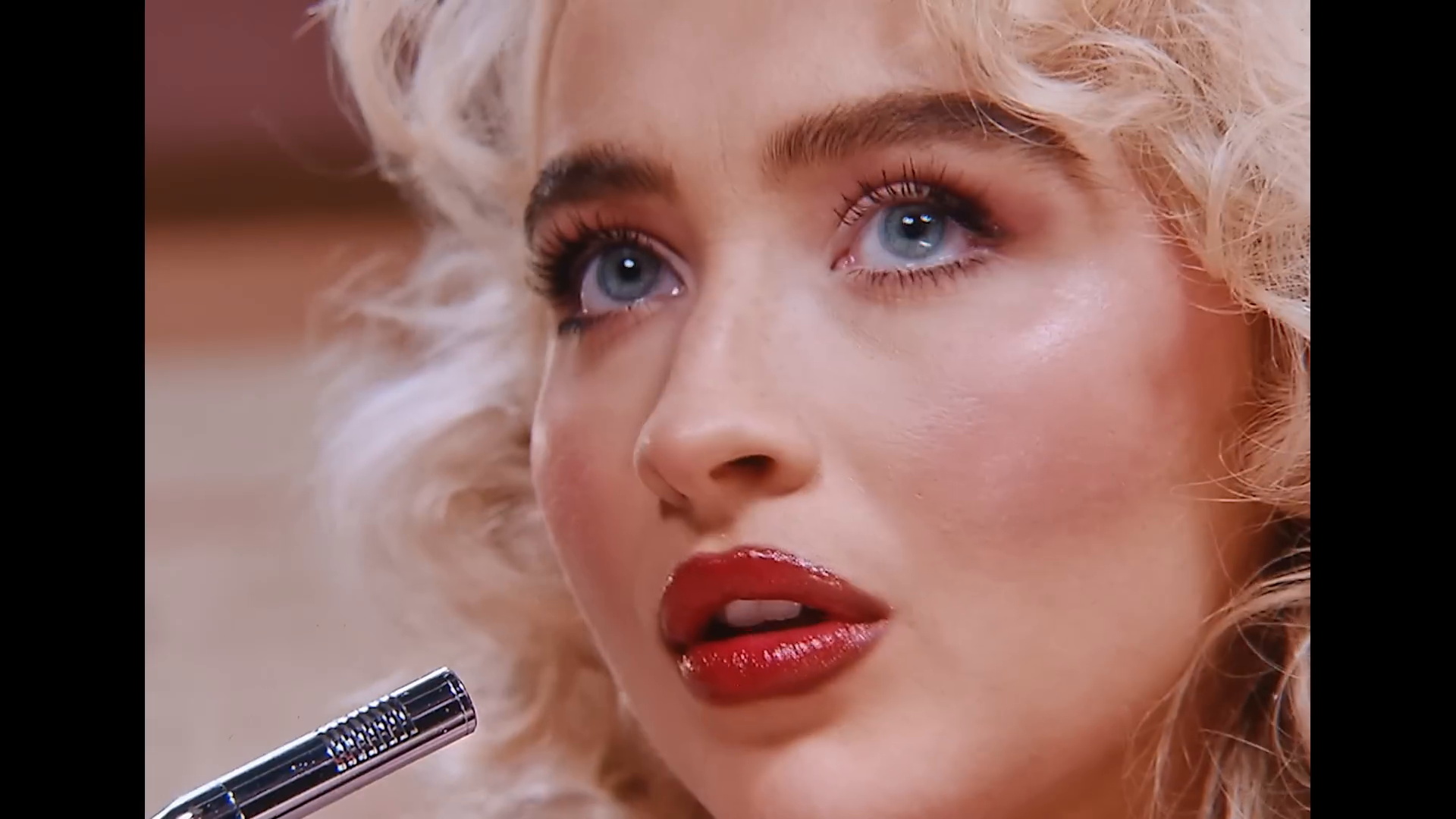 refresher-daydream-vid_003.jpg refresher-daydream-vid_003.jpg