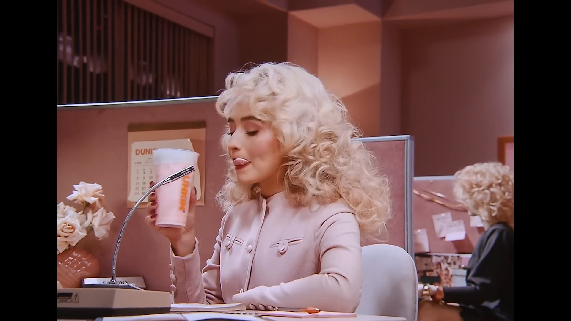 refresher-daydream-vid_012.jpg refresher-daydream-vid_012.jpg